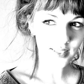 Léa EZZAYANI